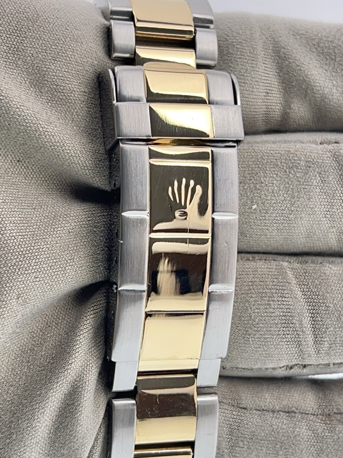 Rolex Submariner Date Gold & Steel Blue Dial 40mm Automatic Watch 16613LB