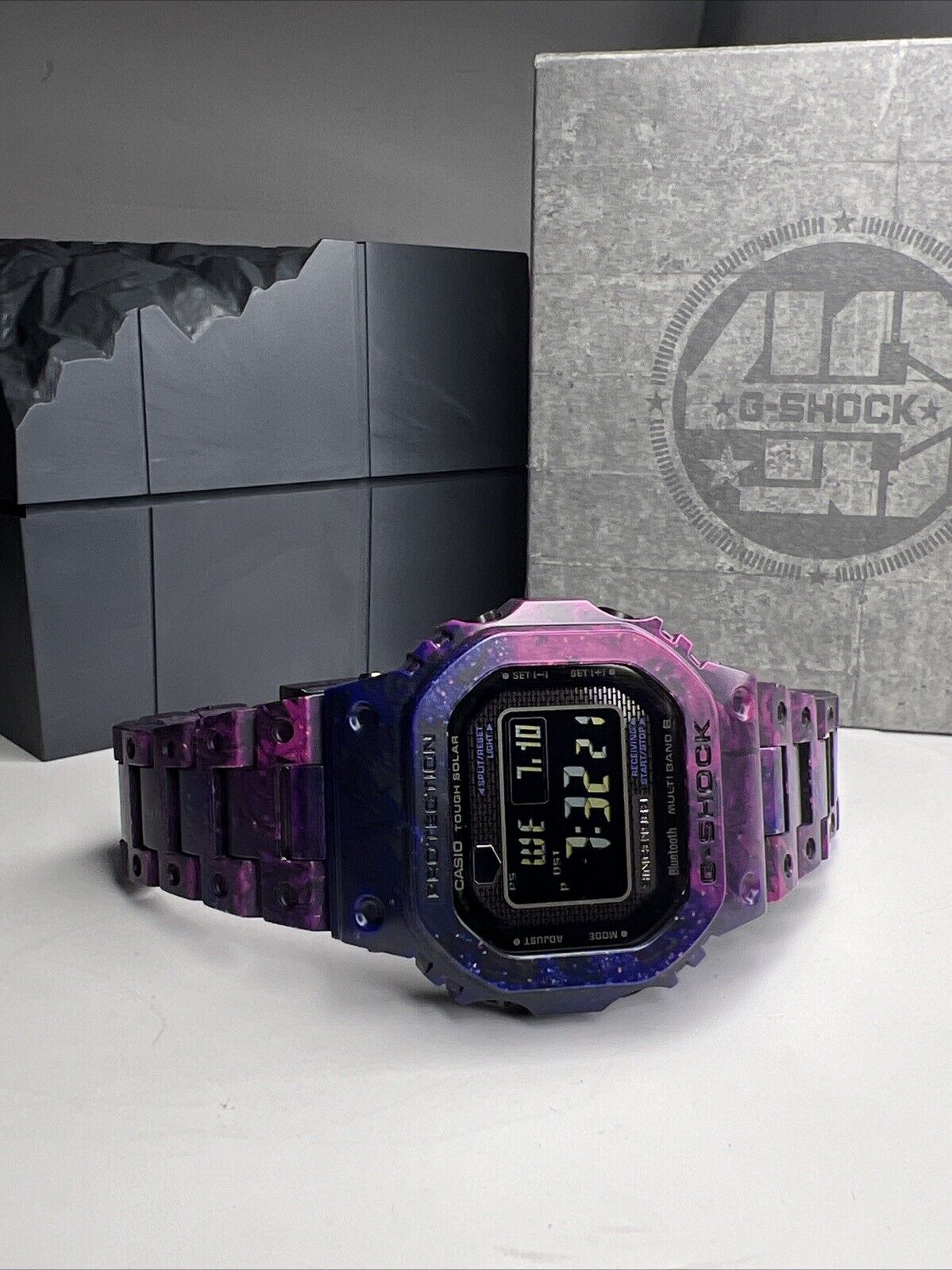 G-Shock Carbon Radio Bluetooth WR Solar Purple Pink Watch GCW-B5000UN-6 +++