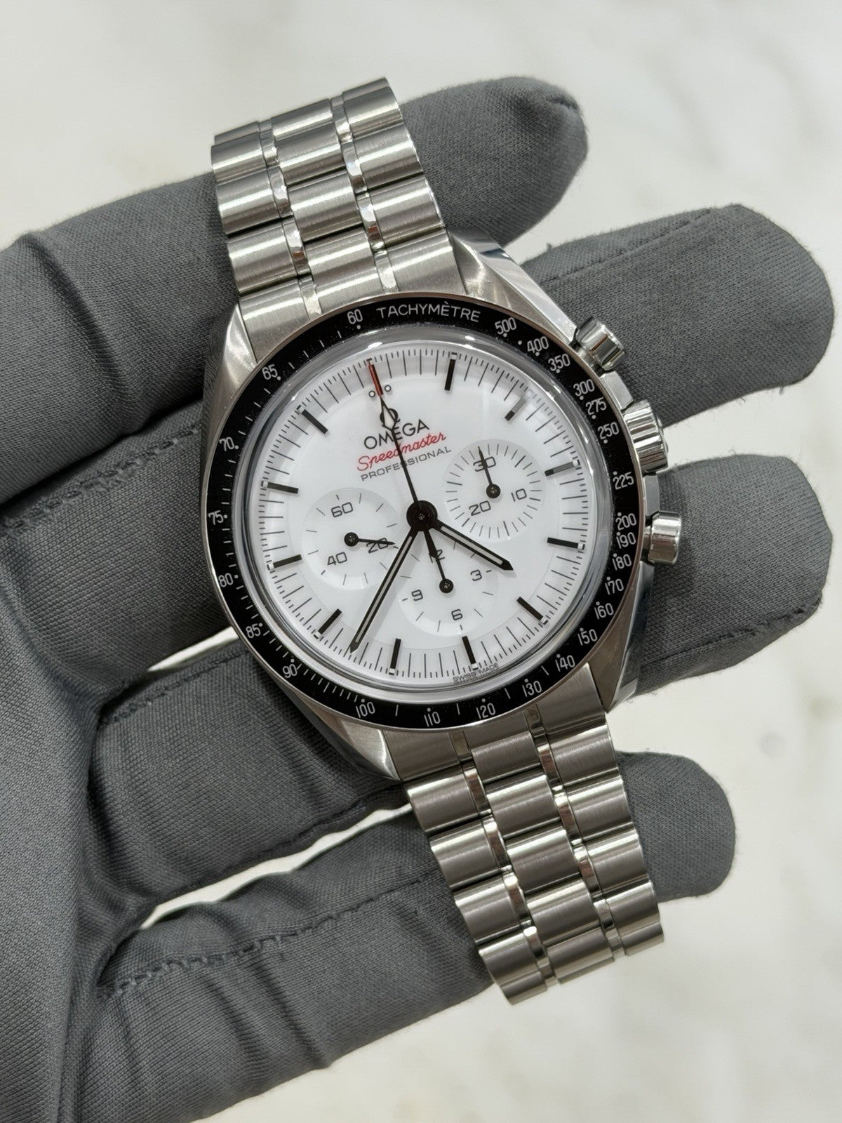 2025 Omega Speedmaster White Dial 42mm Manual Wind Men's 310.30.42.50.04.001
