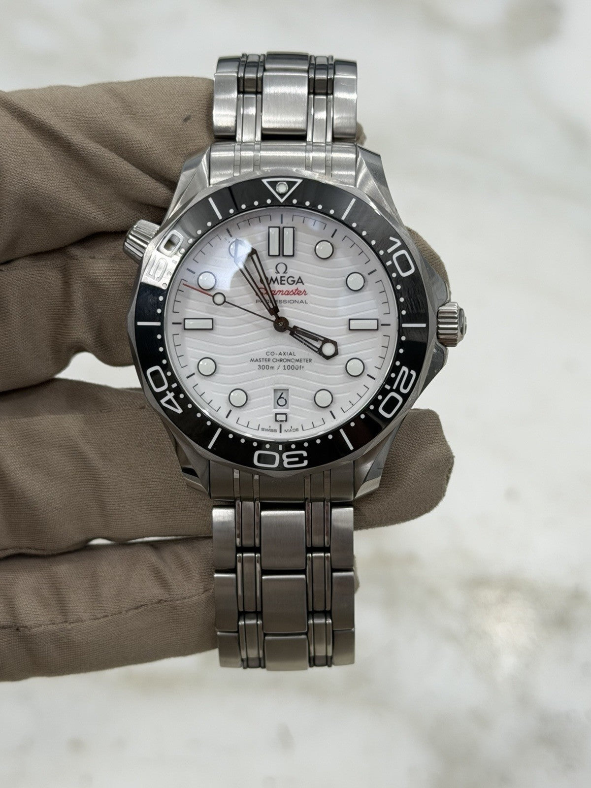 Omega Seamaster Steel White Dial 42mm Automatic Watch 210.30.42.20.04.001