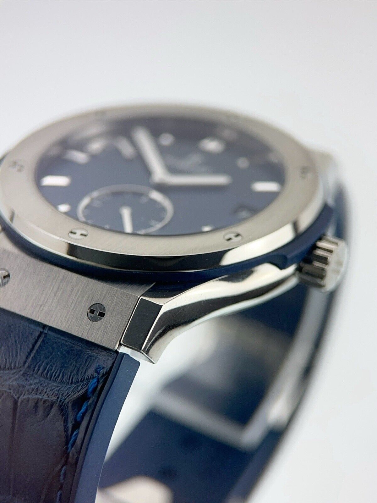 Hublot Classic Fusion Titanium Blue Dial 45mm Manual Wind Men’s 516.NX.7170.LR