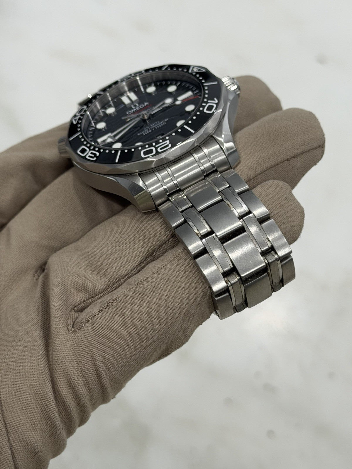 Omega Seamaster Men's Black Dial Swiss Automatic Watch 210.30.42.20.01.001