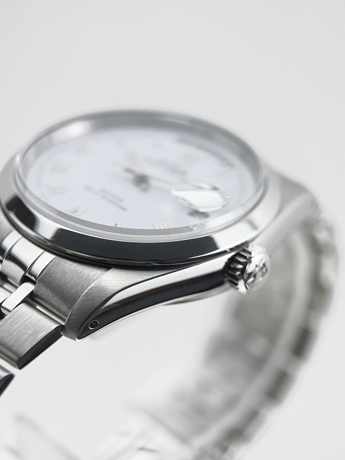 Tudor Prince Date-Day 76200