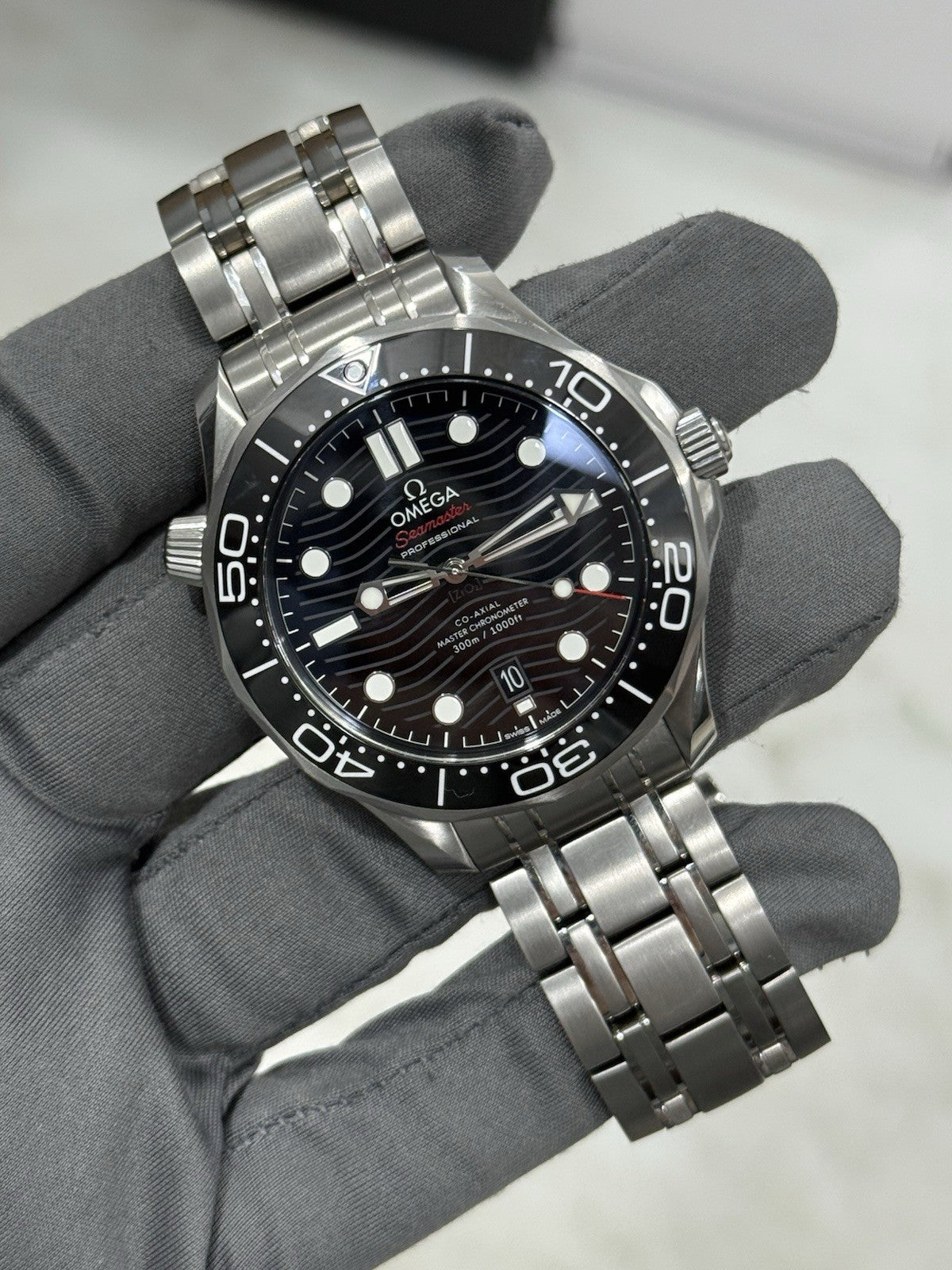 2024 Omega Seamaster 300m Diver Black Ceramic Watch 210.30.42.20.01.001