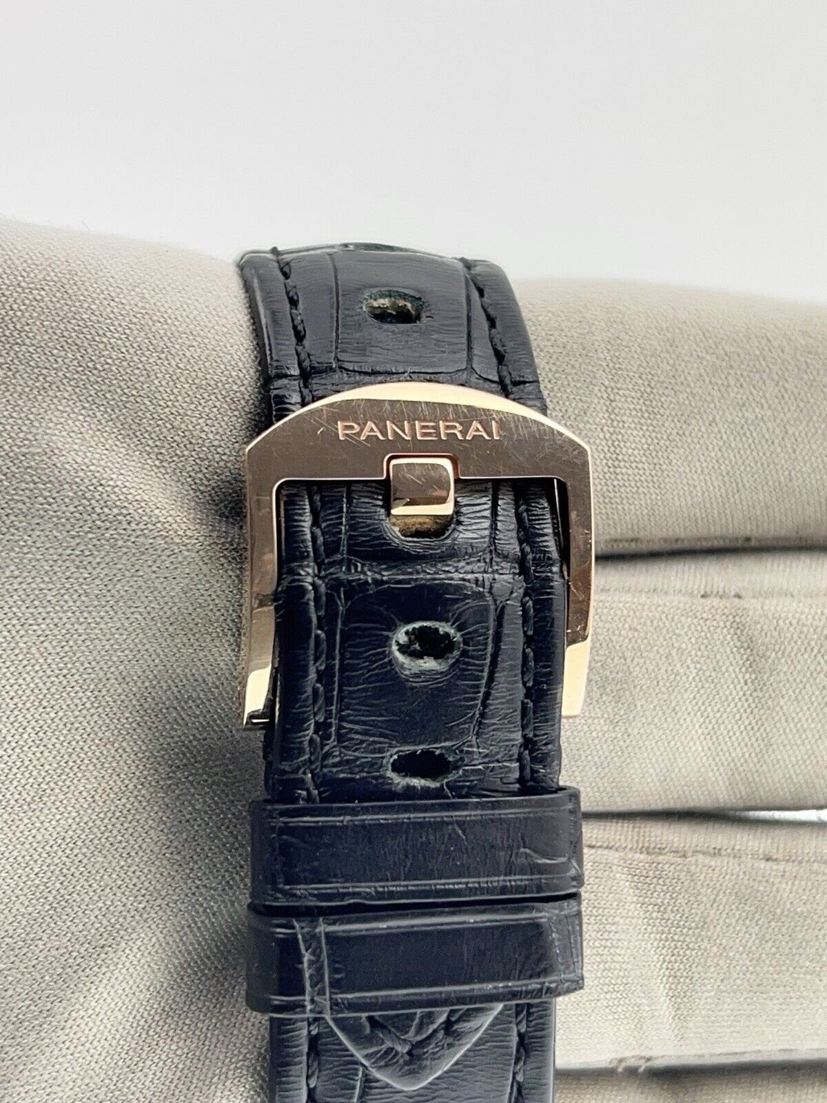 Panerai Luminor Due 18k Rose Gold Black Dial 38mm Automatic Men’s Watch PAM01029