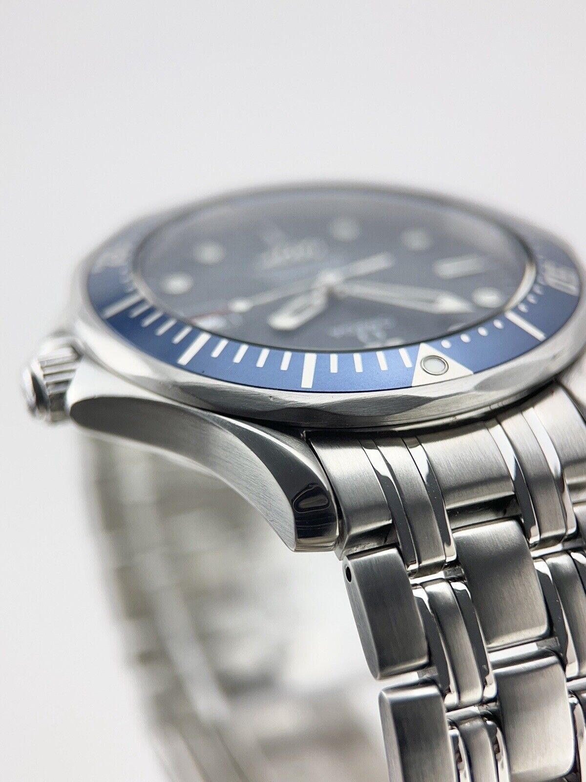 Omega Seamaster Diver 300m Steel Blue 41mm Automatic Men’s Watch 2537.80.00