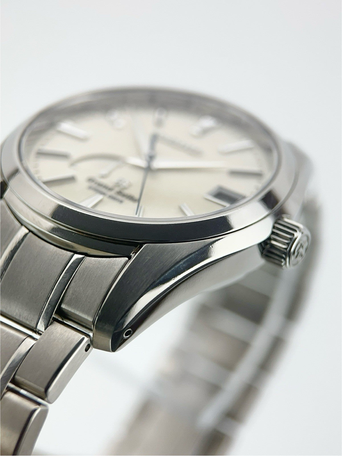 Grand Seiko Spring Drive SBGA011