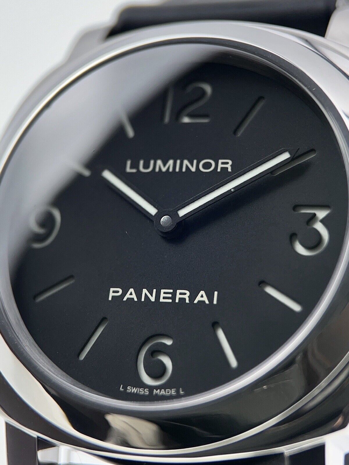 Panerai Luminor Base Stainless Steel 44mm Manual Wind Men’s Watch PAM00112