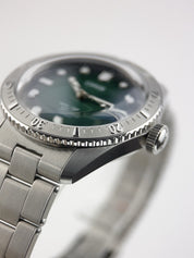 Oris Divers Sixty Five Stainless Steel Green Dial 38mm Automatic Mens Watch 7774
