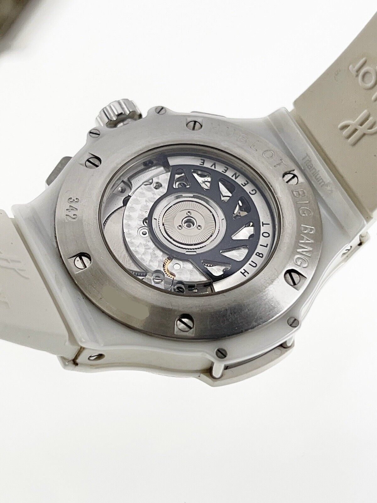 Hublot Big Bang Ceramic White 41mm Automatic Men’s Watch 342.CH.230.RW