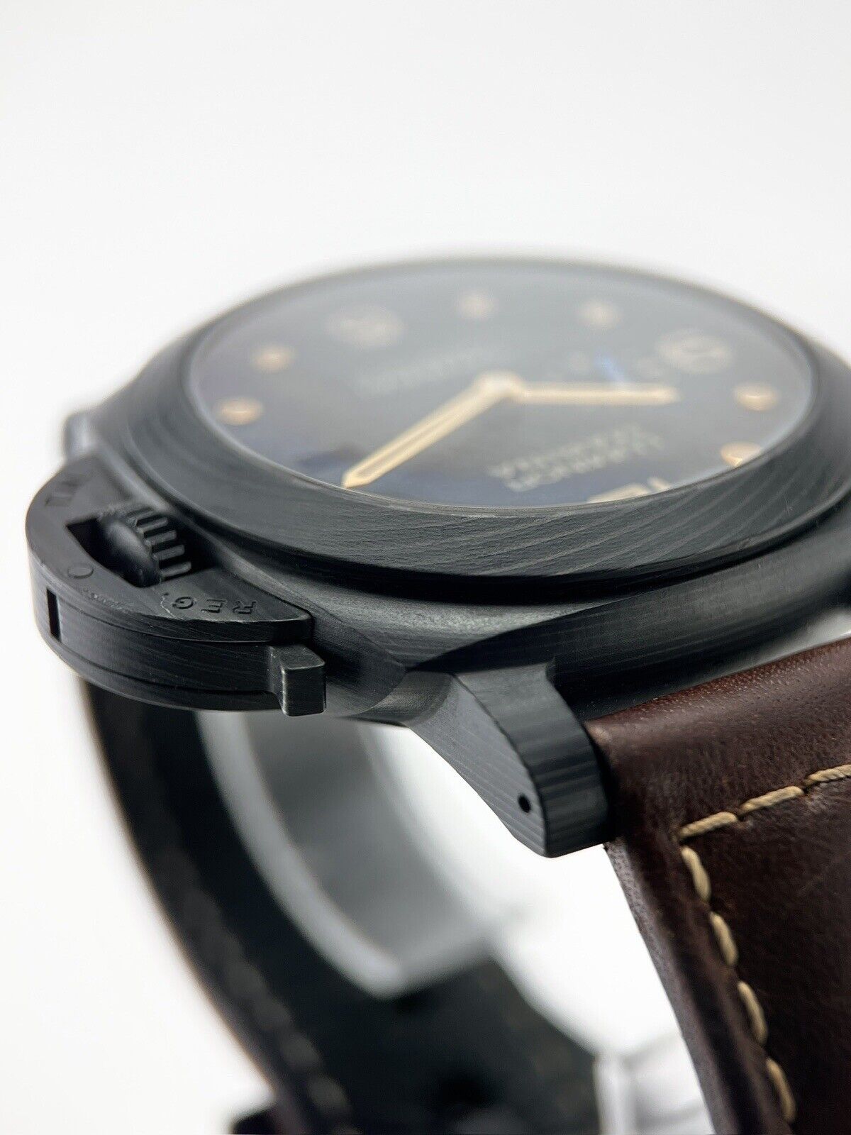 Panerai Luminor Marina 1950 3 Day’s Automatic Carbotech 44mm – PAM00661 W/ B&P