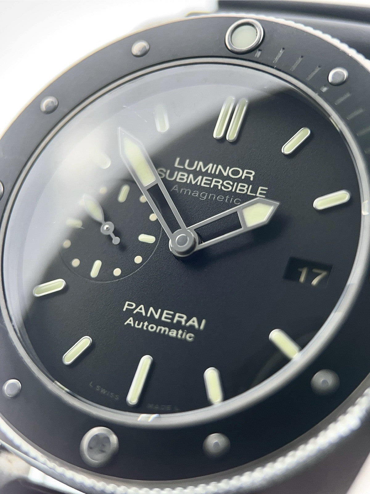 Panerai Luminor Submersible Titanium Black Dial 47mm Automatic Mens PAM00389