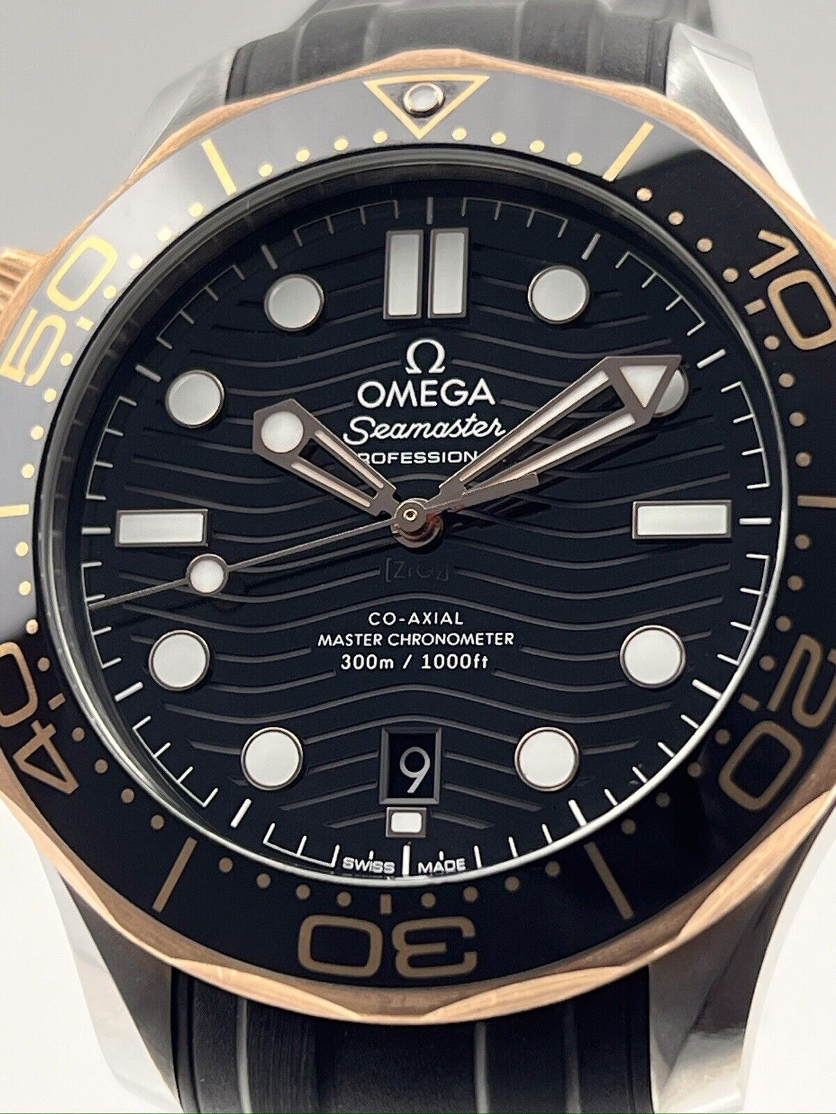 2023 OMEGA Seamaster Diver 300m 18k Rose Gold Two Tone Automatic Watch - B/P