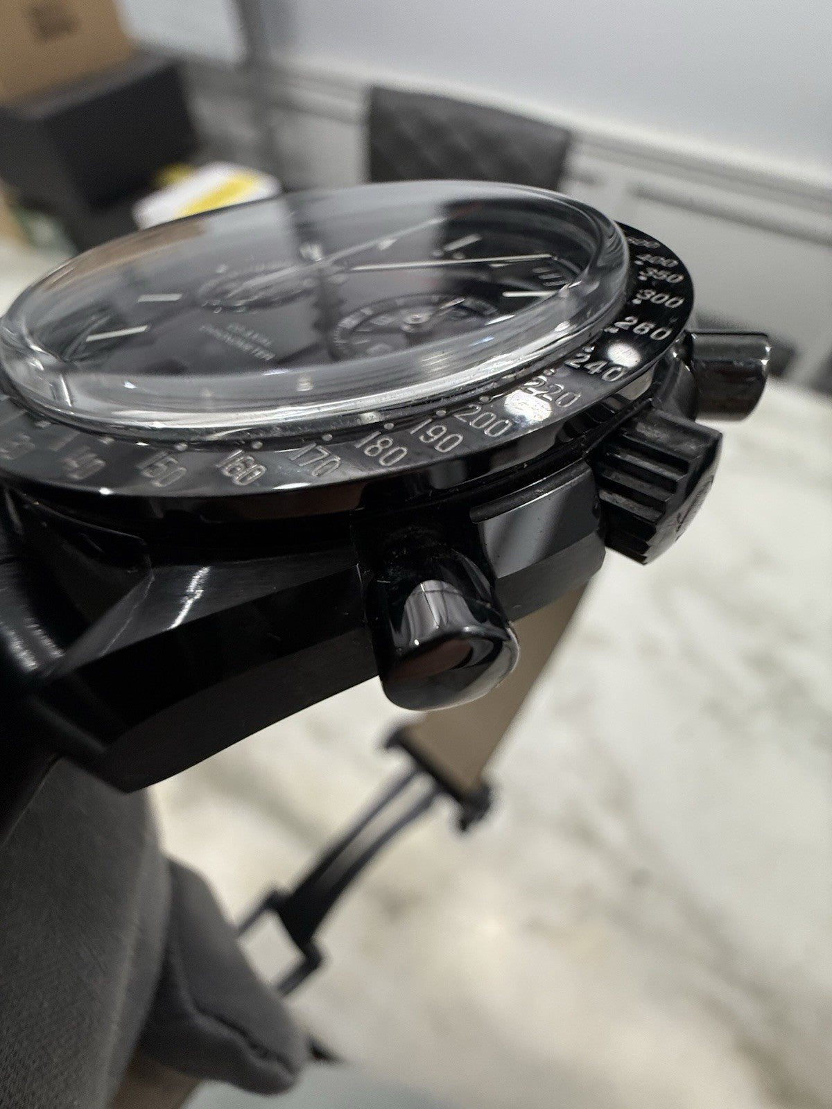 Omega Speedmaster Dark Side 311.92.44.51.01.003