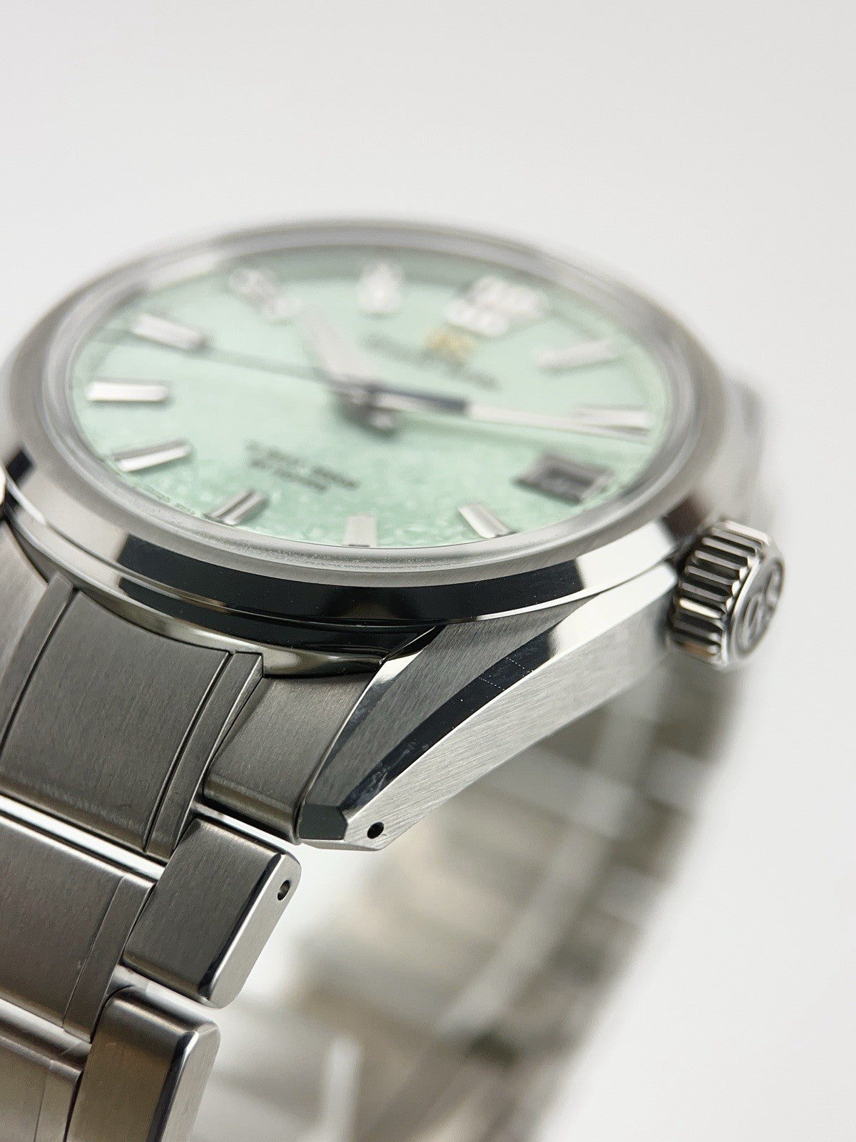 Grand Seiko Stainless Steel Green Dial 40mm Automatic Men's Watch SLGH021