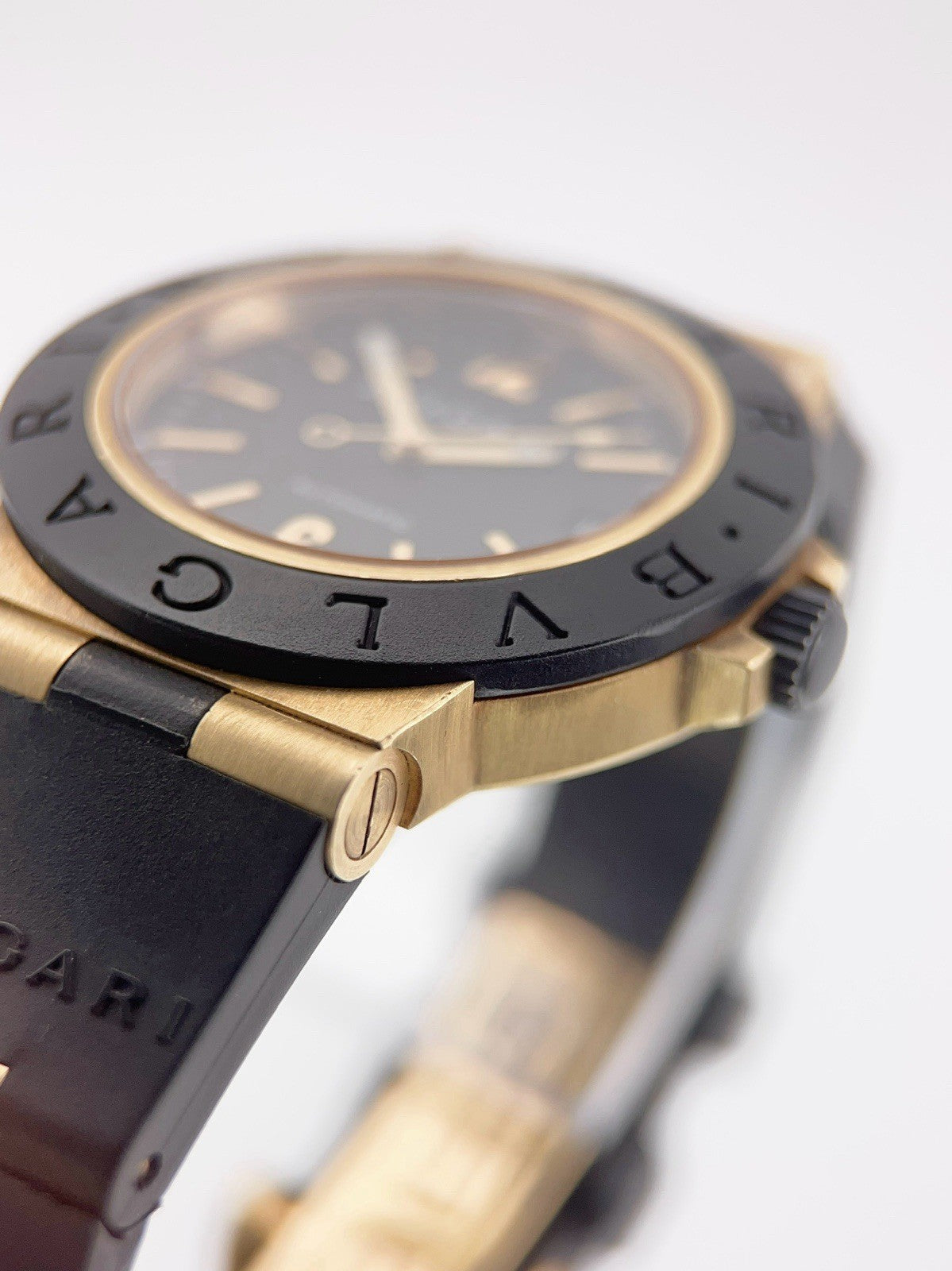 18k Yellow Gold Bvlgari Diagono AL38G