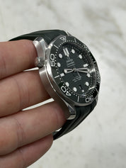 Omega Seamaster Diver Steel Green Dial 42mm Auto Men’s 210.32.42.20.10.001