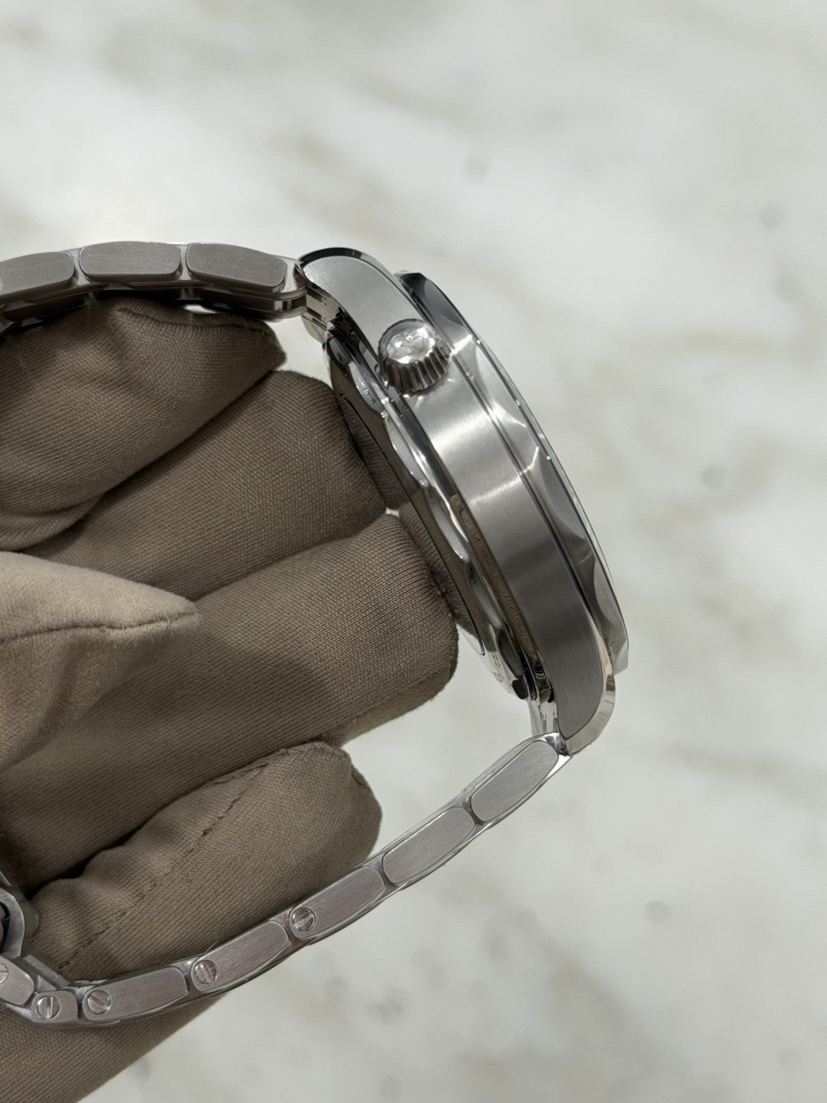 2024 Omega Seamaster Steel White Dial 42mm Automatic Watch 210.30.42.20.04.001