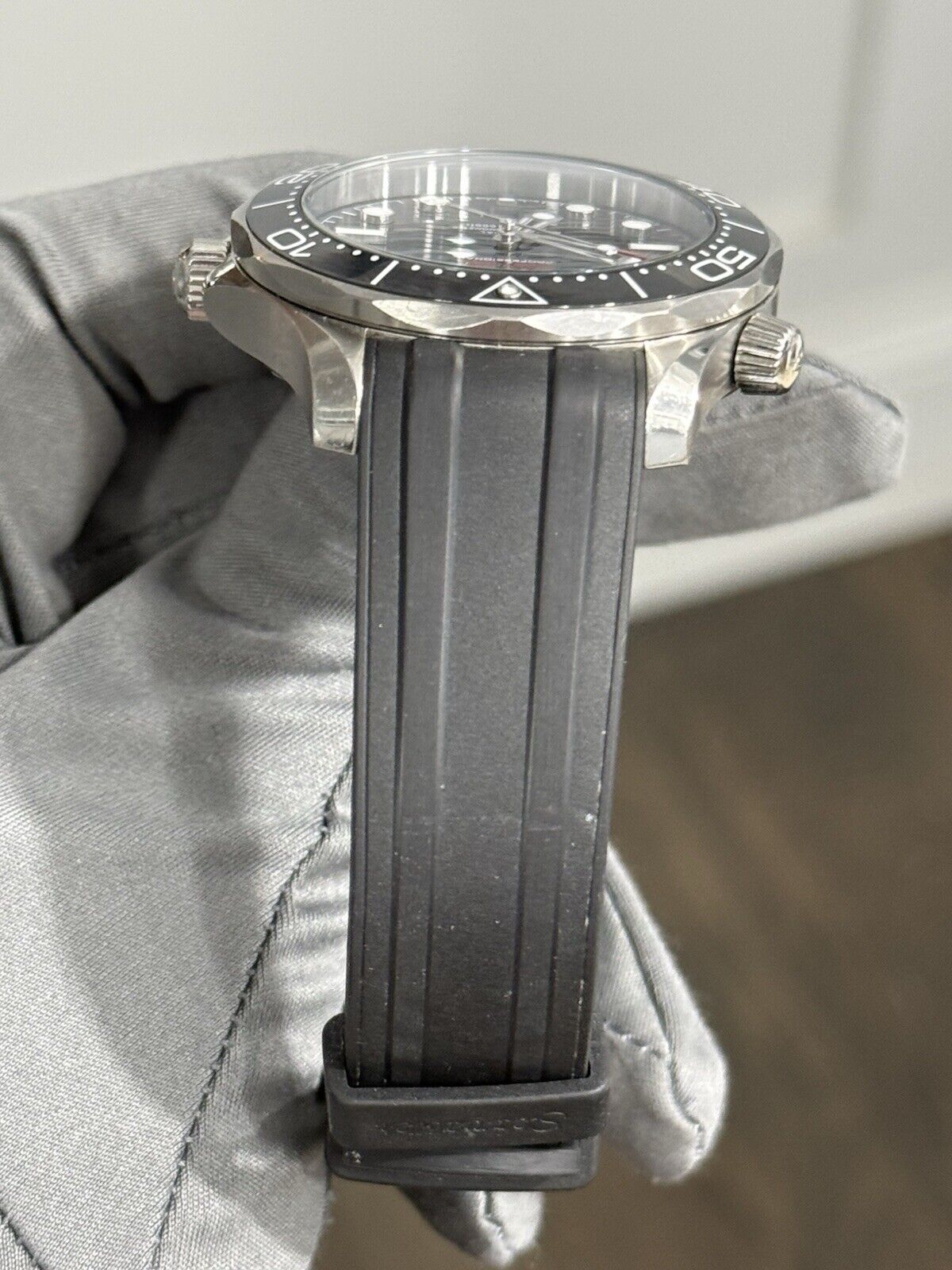 2019 Omega Seamaster Diver 300m Steel Black Dial 42mm Automatic Men’s Watch