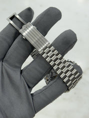 2025 Omega Speedmaster Steel White Dial 42mm Manual Men's 310.30.42.50.04.001