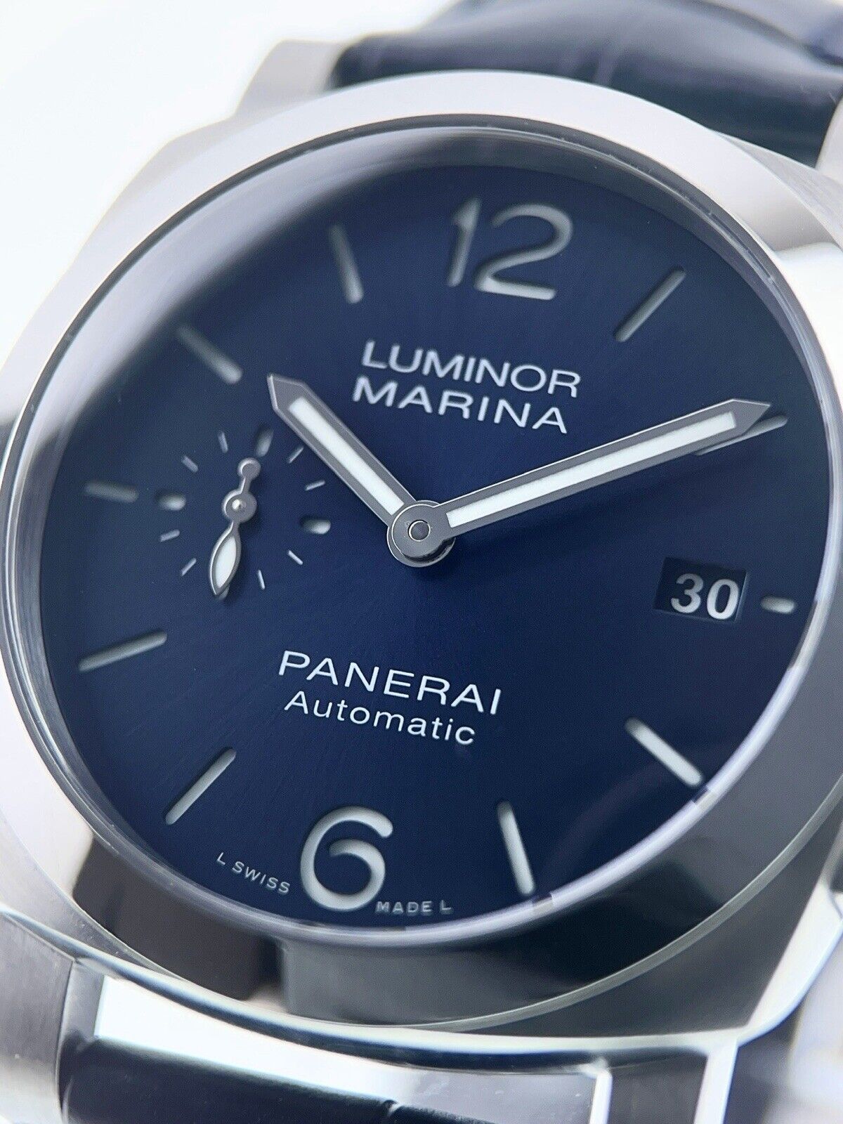 Panerai Luminor Steel Blue Dial 40mm Automatic Movement Men’s Watch PAM01370