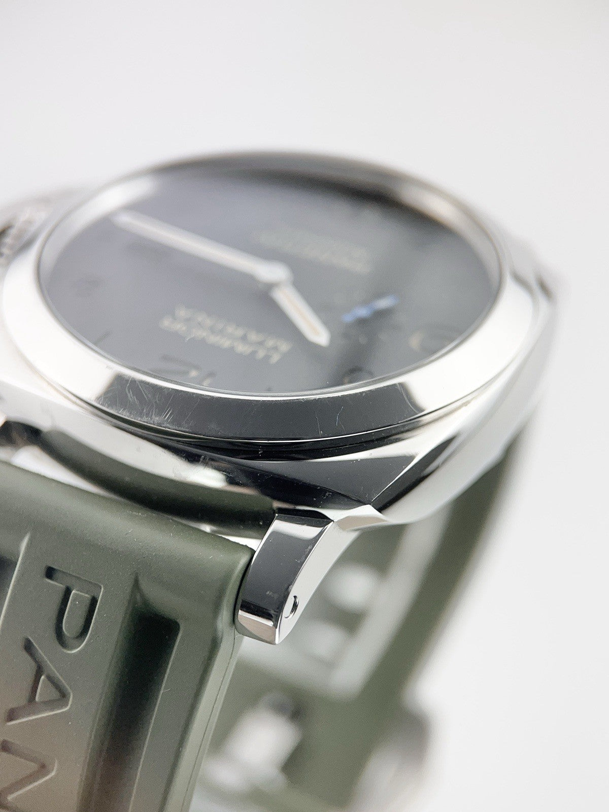 Panerai Luminor Marina Stainless Steel Black Dial 44mm Automatic Men’s PAM01359