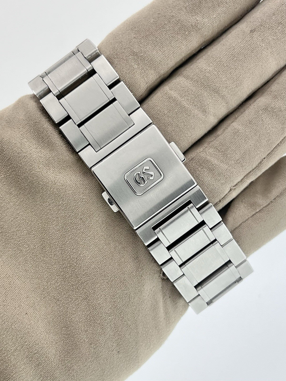 Grand Seiko Stainless Steel Silver Dial 40mm Automatic Men’s Watch SLGH005 - B/P