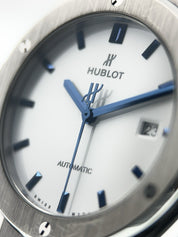 Hublot Classic Fusion Titanium White Dial 42mm Auto Watch 542.NX.2210.LR.JPN.17