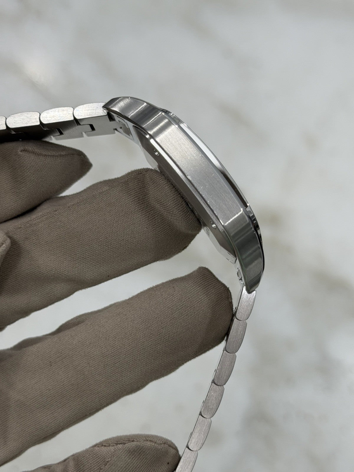 2022 Cartier Santos Large Steel Silver Dial 39mm Automatic Men's Watch WSSA0018