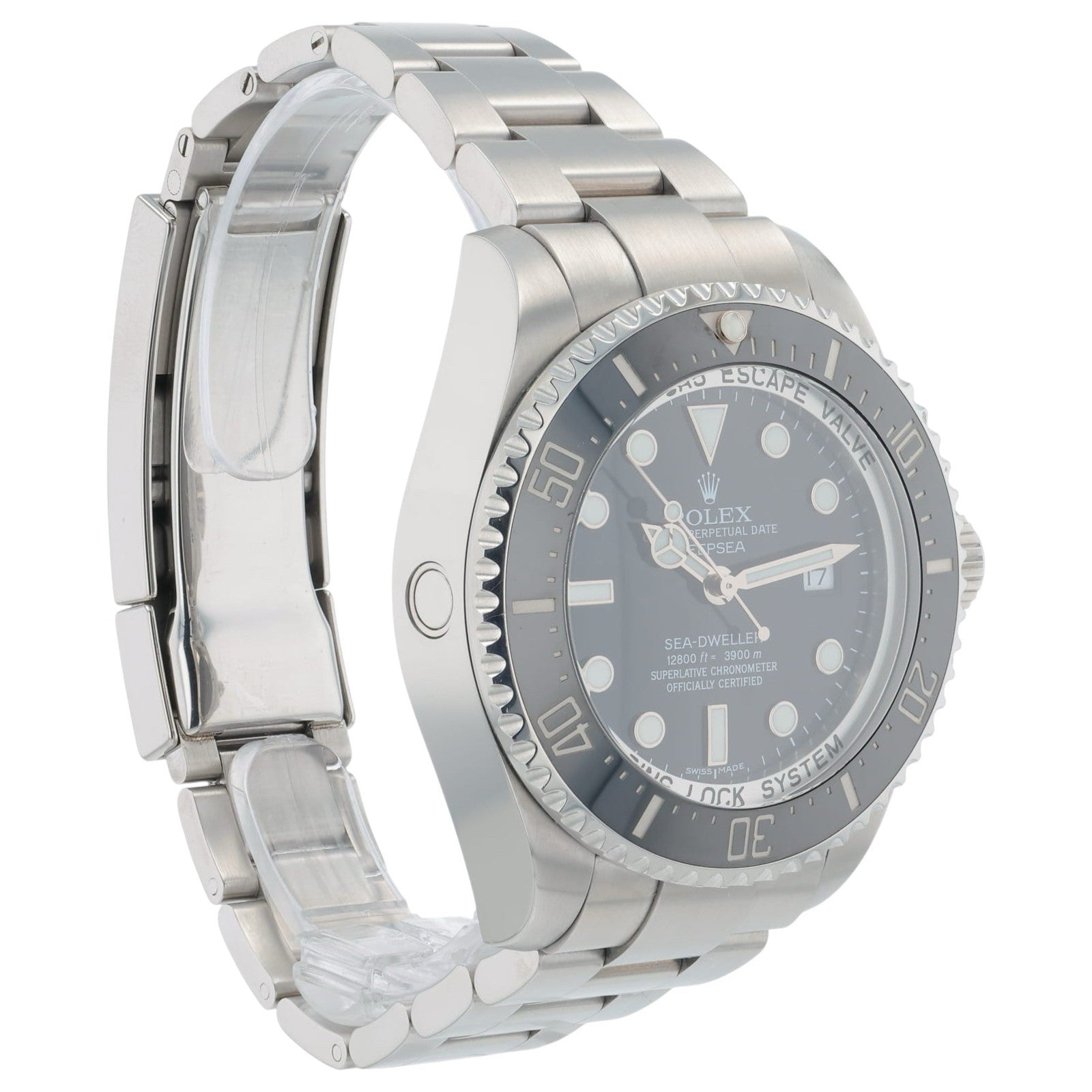 Rolex Sea-Dweller Stainless Steel Black Dial 44mm Automatic Mens Watch 116660