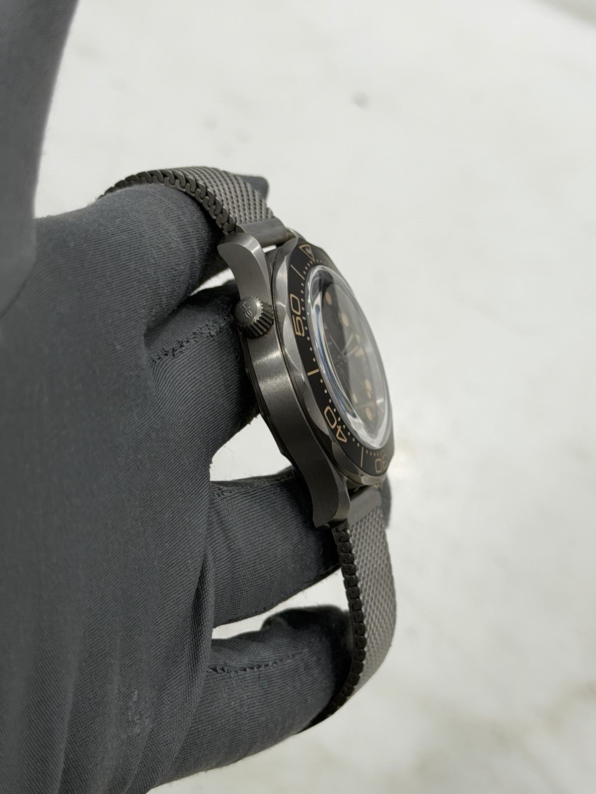 Omega Seamaster NTTD James Bond 007 No Time To Die Watch - 210.90.42.20.01.001