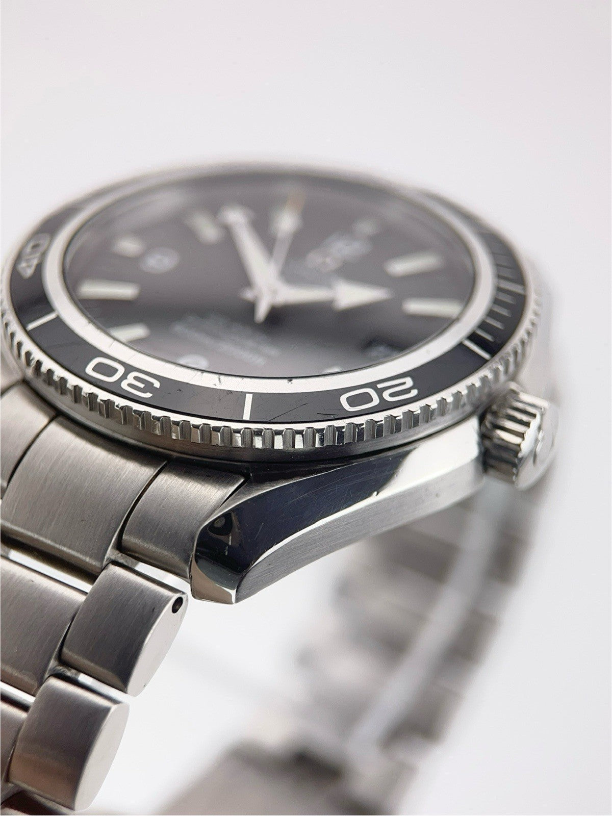 Omega Seamaster Stainless Steel Black Dial 42mm Automatic Men's Watch 2200.50