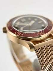 Omega Seamaster Bronze Gold Black Dial 42mm Automatic Mens 210.90.42.20.01.003