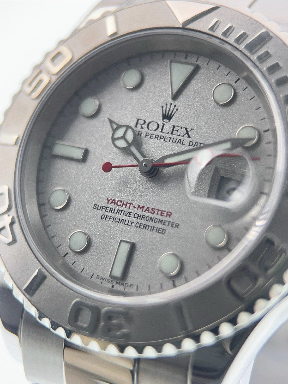 Rolex Yacht-Master Stainless Steel Silver Dial 40mm Automatic Mens Watch 16622
