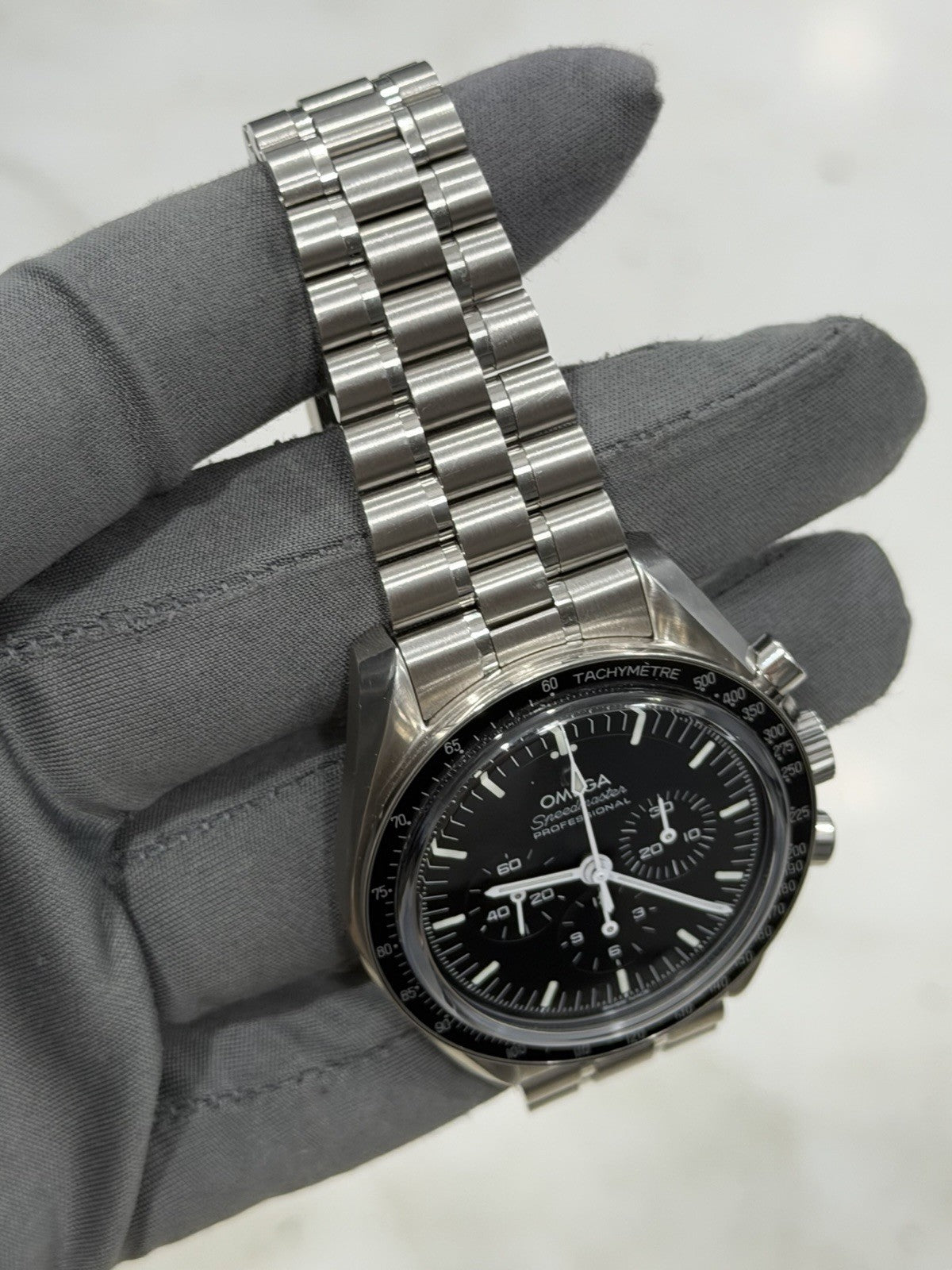 Omega Speedmaster Chronograph 42mm Black Dial Sapphire Watch 310.30.42.50.01.002