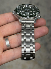 2025 Omega Seamaster Green Dial Steel 42mm Automatic Mens 210.30.42.20.10.001