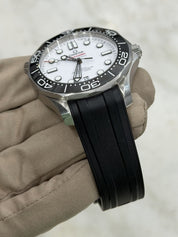 2022 Omega Seamaster Steel White Dial 42mm Automatic Watch 210.32.42.20.04.001