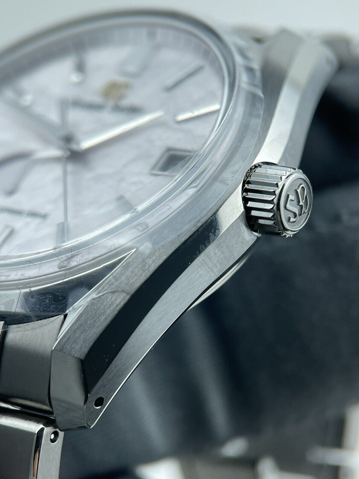 2026 NEW Grand Seiko Spring Pink Dial 40mm Automatic Men's Watch SBGA413