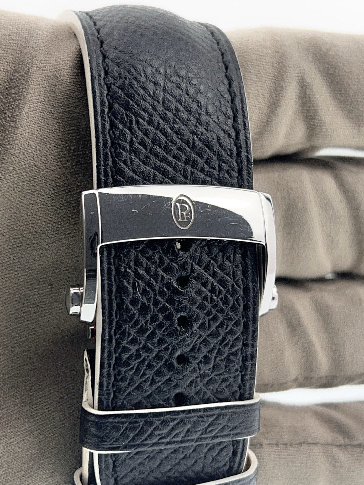 Parmigiani Fleurier Tonda Stainless Steel Black Dial 40mm Automatic Men’s PFC274