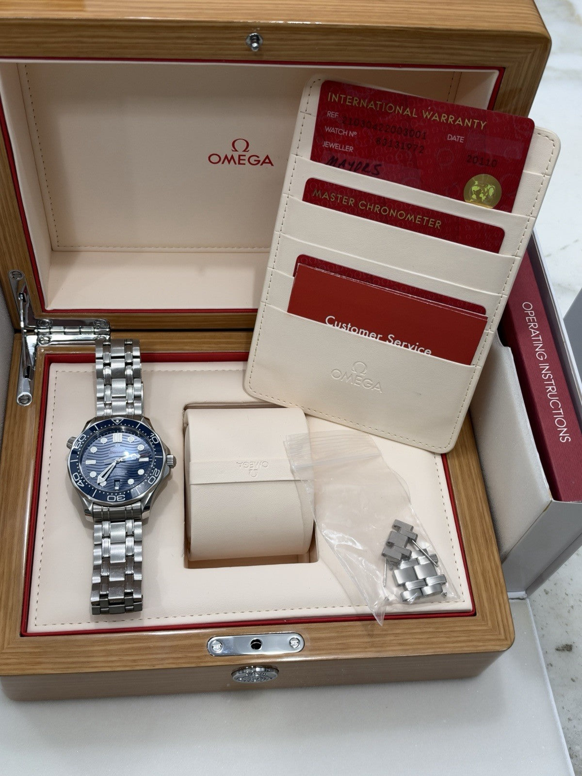 Omega Seamaster Wave 300m Diver Blue Ceramic Men's Watch 210.30.42.20.03.001