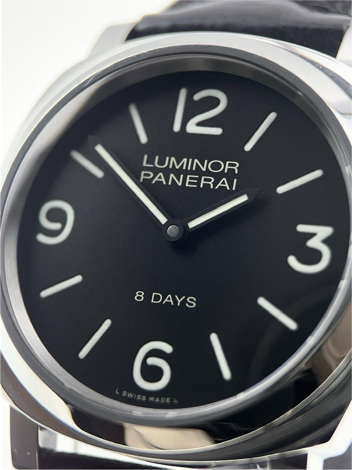 Panerai Luminor Base 8 Days Steel 44mm Manual Wind Men’s PAM00560 - Box/Papers