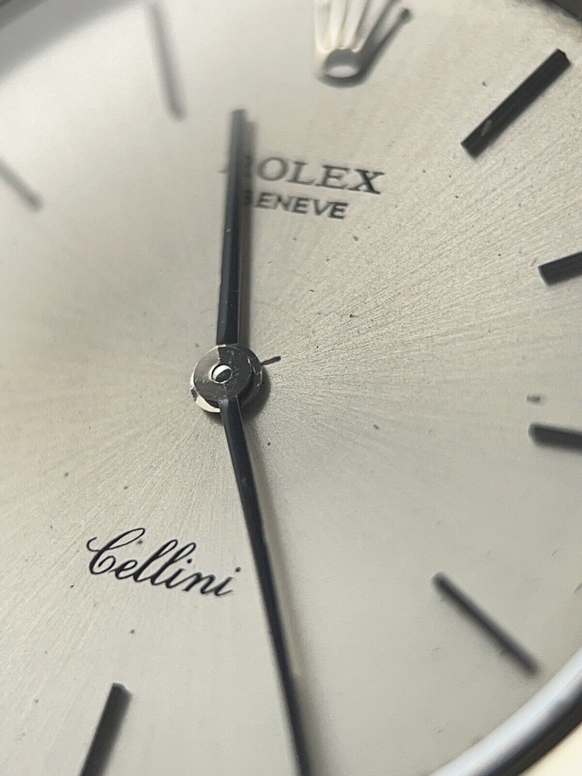 Rolex Cellini 18k White Gold 31mm Silver Dial Manual Wind Men’s Watch 3833