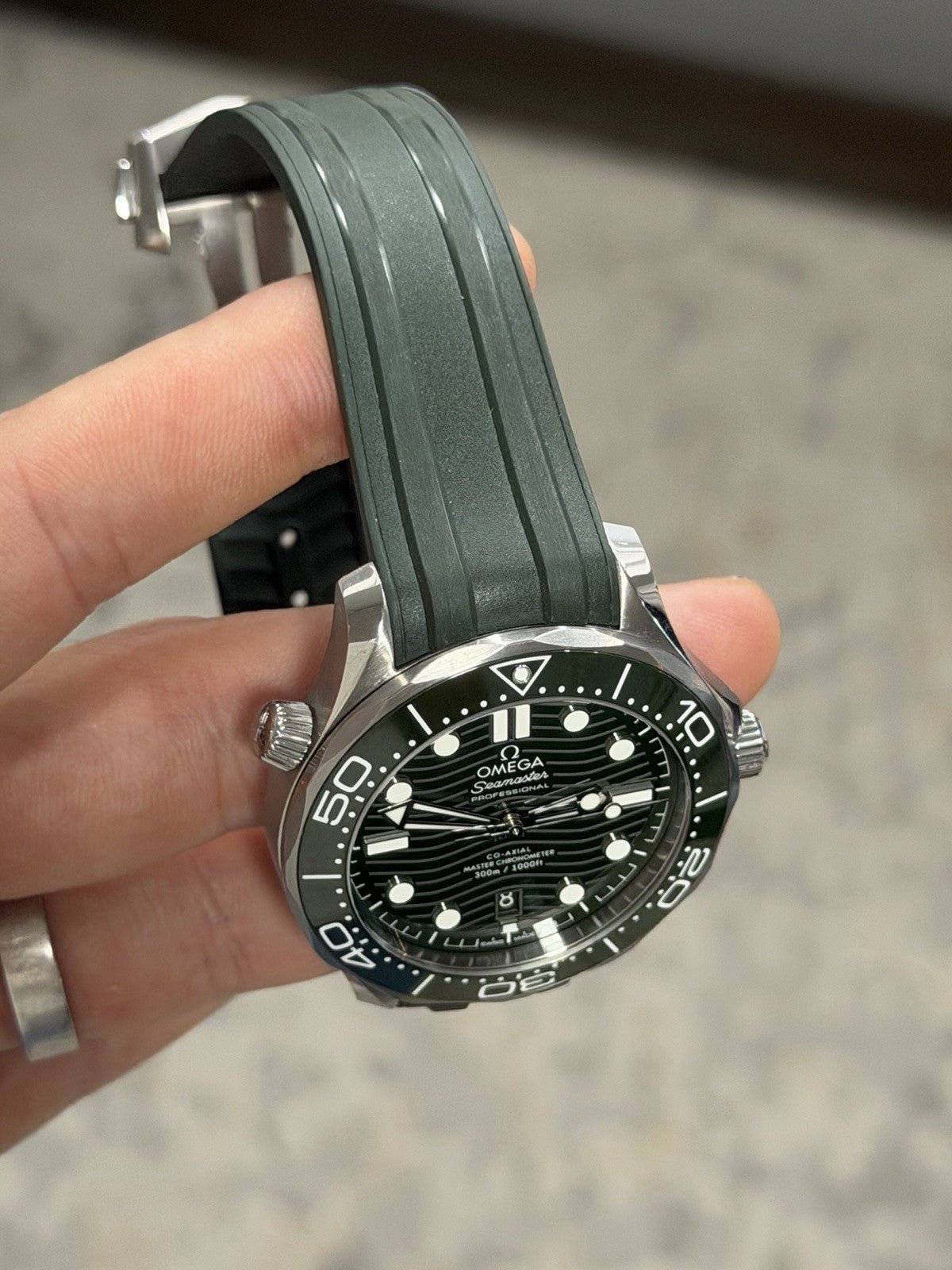 2026 Omega Seamaster Diver Steel Green Dial 42mm Auto Men’s 210.32.42.20.10.001