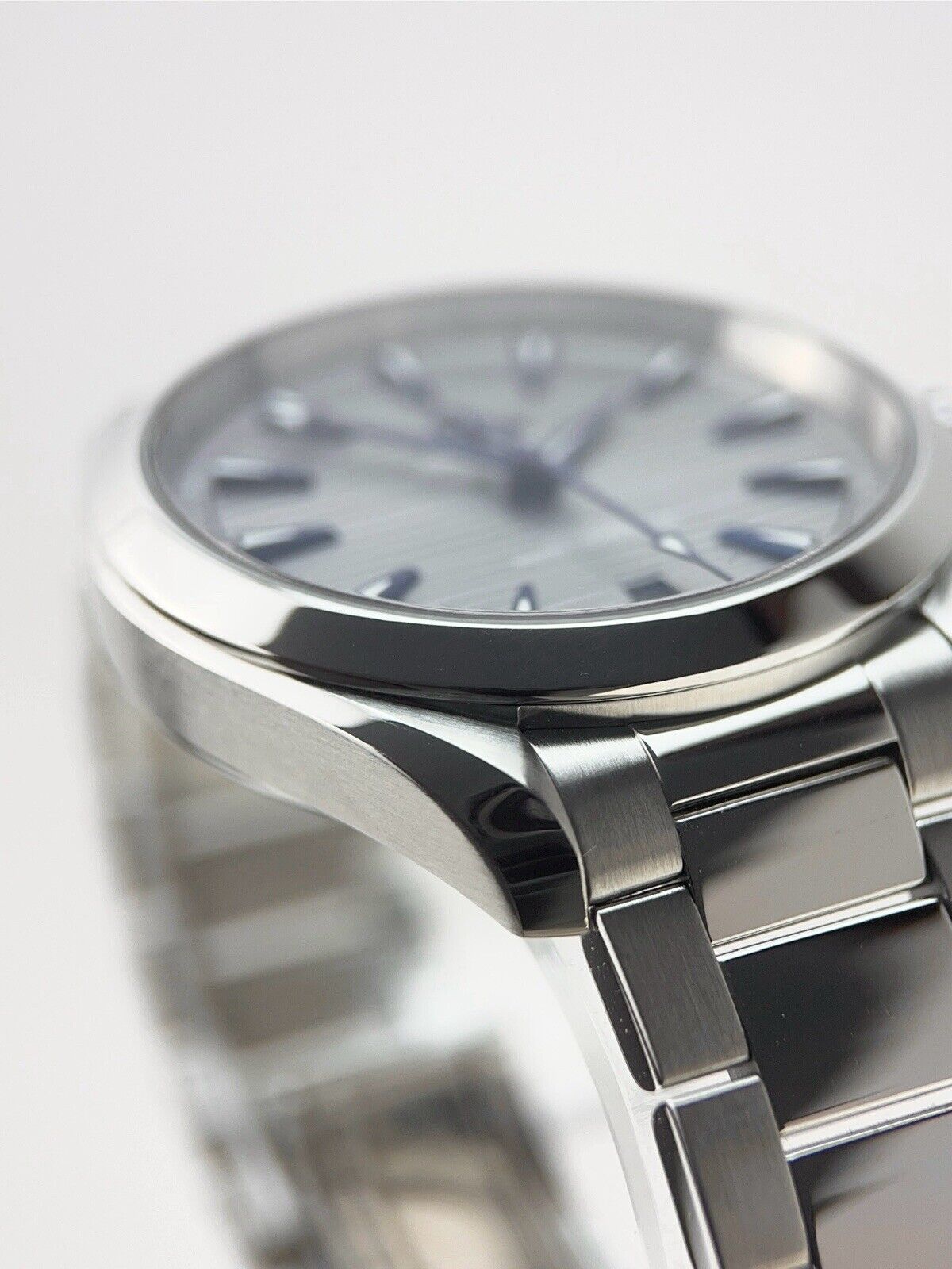 Omega Seamaster Aqua Terra Steel Grey Dial 41mm Automatic 220.10.41.21.06.001