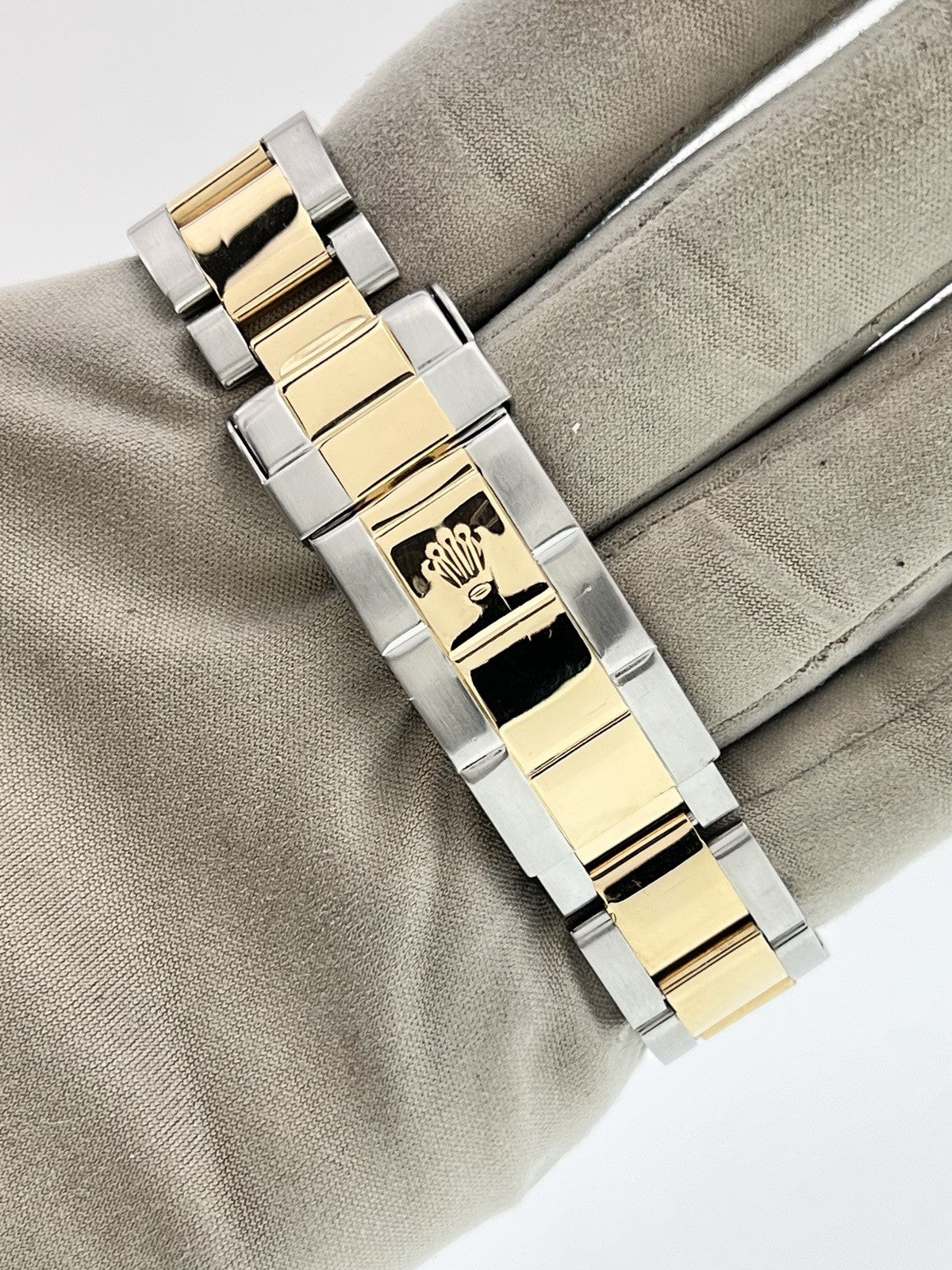 Rolex Submariner Date Gold & Steel Blue Dial 40mm Automatic Watch 16613LB