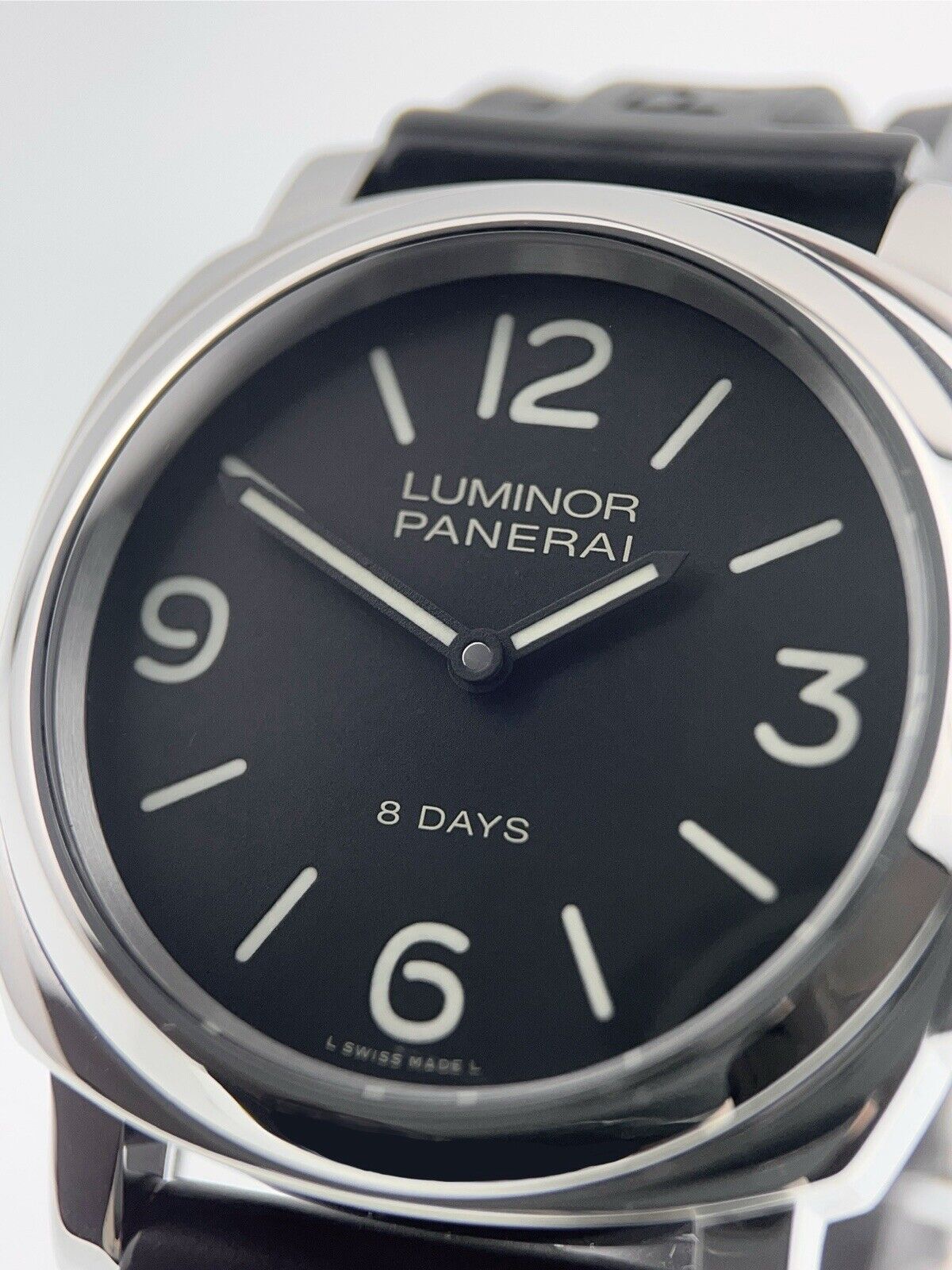 Panerai Luminor Base 8 Days Steel Black Dial 44mm Manual Wind Men’s PAM00560