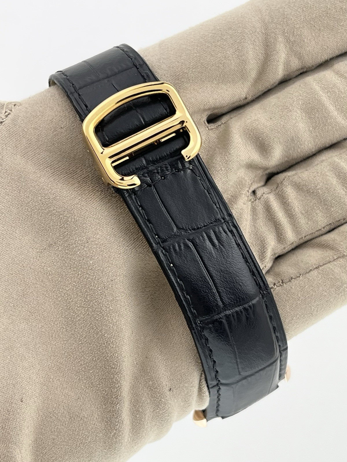 Cartier Pasha 18k Rose Gold Silver Dial 42mm Automatic Men's Watch W3019051