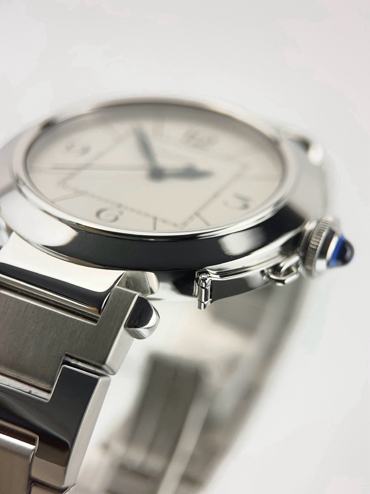 Cartier Pasha Stainless Steel Cream Dial 42mm Automatic Men’s Watch W31072M7