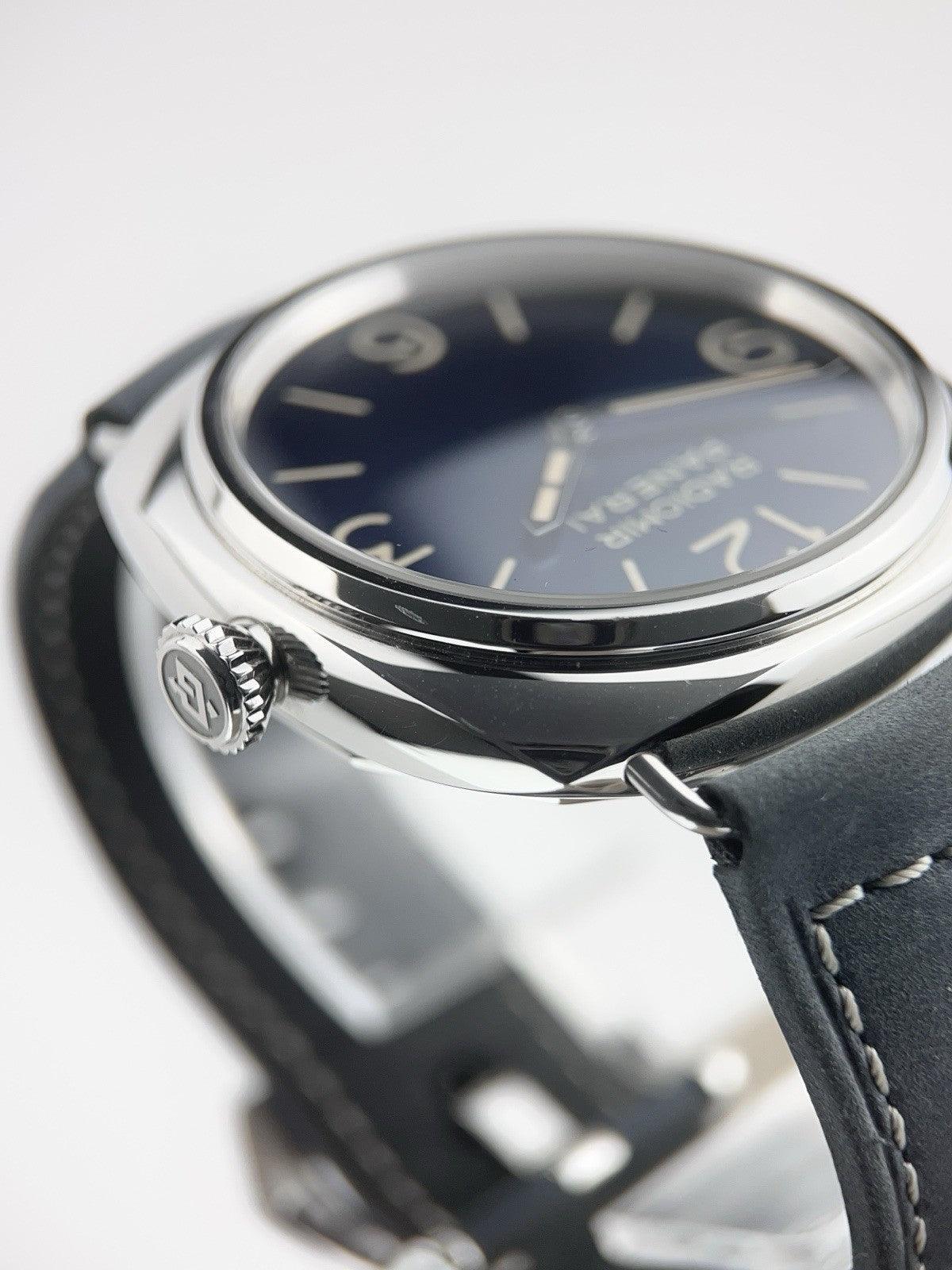 Panerai Radiomir Stainless Steel Blue Dial 45mm Manual Wind Mens Watch PAM01383