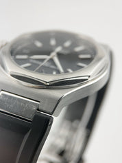 Girard Perregaux Laureato Stainless Steel Black Dial 42mm Automatic Men’s 81010